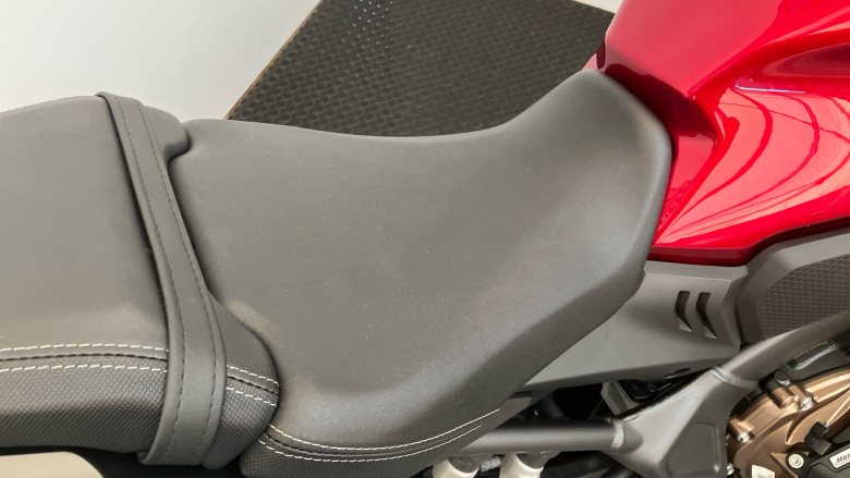 Honda CB650R E-Clutch (24MY)